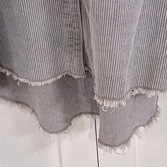 POL Corduroy Trucker Shacket - M - EUC - Picture 3 of 5